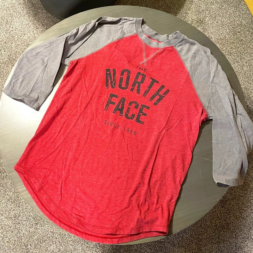 North Face Baseball tshirt